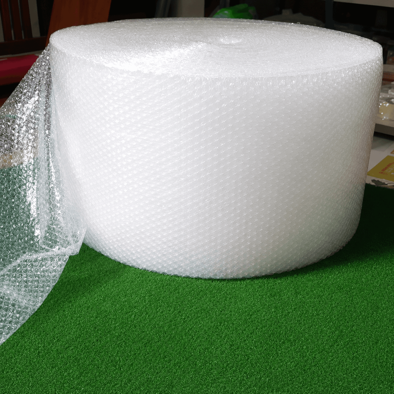 BUBBLE ROLL 11 INCH x 100 METERS (40 GSM )